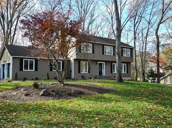 567 Echo Glen Ave, River Vale, NJ 07675