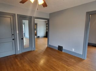 4709 Pearl Rd #TOP, Cleveland, OH 44109