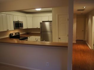 3200 Selwyn Farms Ln APT 4, Charlotte, NC 28209