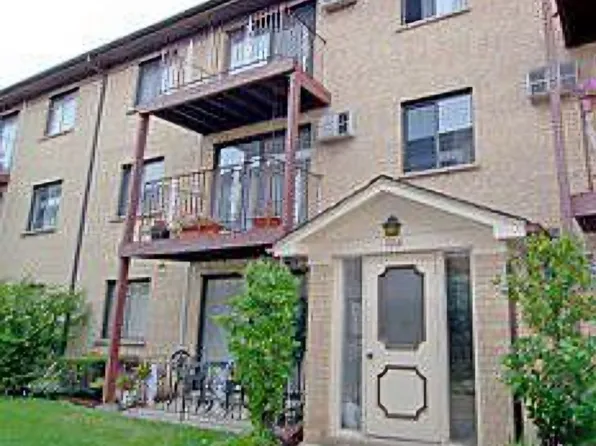 7214 W Wrightwood Ave APT 1S, Elmwood Park, IL 60707