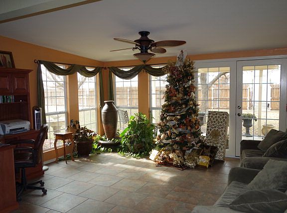 4th image of 5713 Oriole Dr