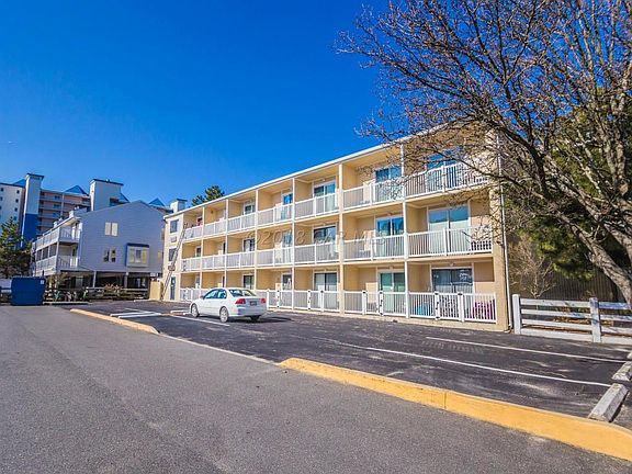 2nd image of 11 62nd St APT 308