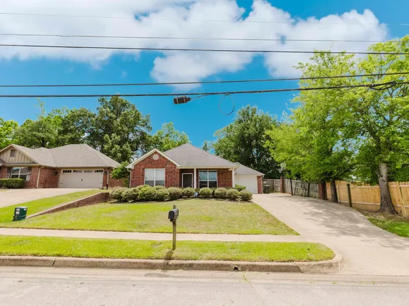 2801 Valley View St, Tyler, TX 75701