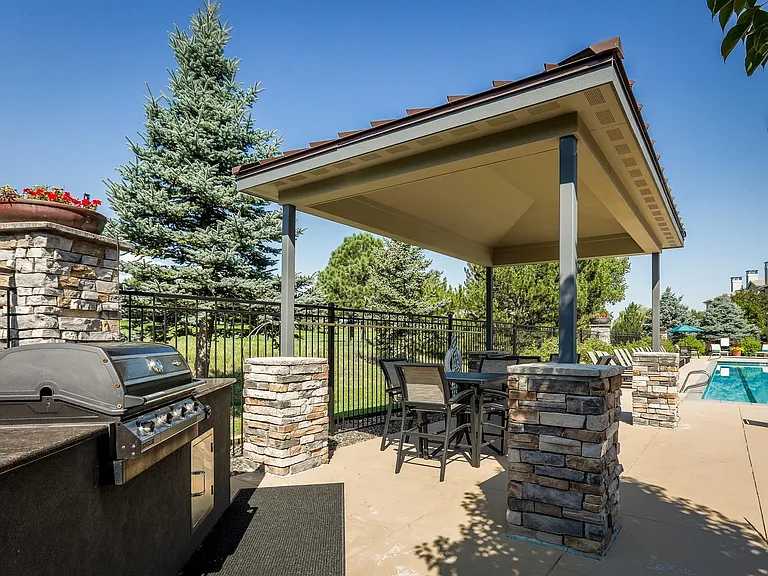 Creekside at Highlands Ranch — Photo 14