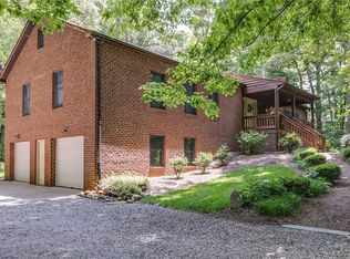 2209 Long Dr, Rockville, VA 23146