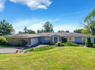 424 Alps Rd, Wayne, NJ 07470