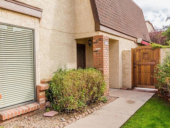 3rd image of 2523 E Shaw Butte Dr