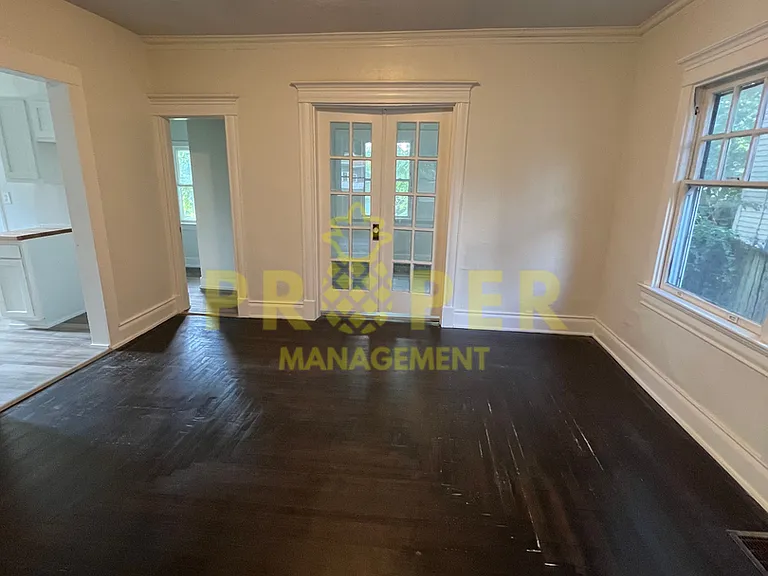 932 Harvard Blvd — Photo 1