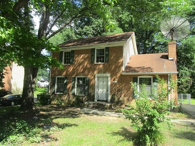 1st image of 311 W Montcastle Dr