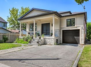 32 Bradfield Ave W, Toronto, ON M8Z 2A3
