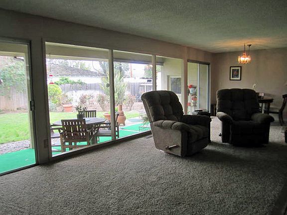 5th image of 2201 Capell Dr