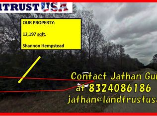 Shannon St, Hempstead, TX 77445