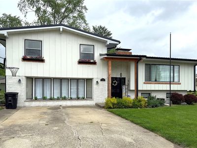 1104 Holiday Dr, Effingham, IL, 62401