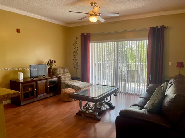 6968 SW 39th St APT F205, Fort Lauderdale, FL 33314