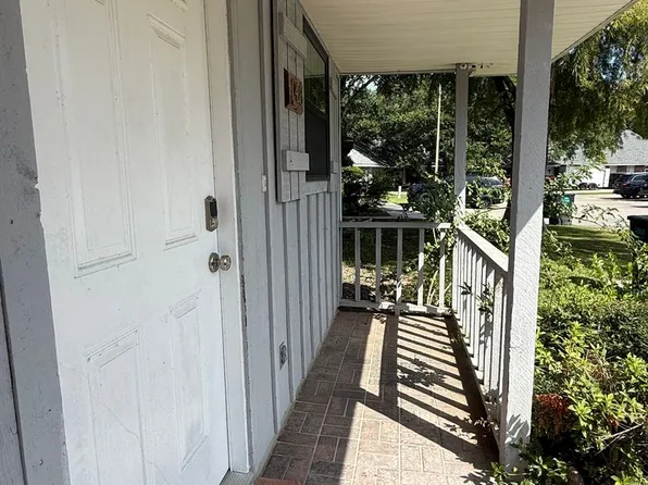 148 Village Dr, Slidell, LA 70461