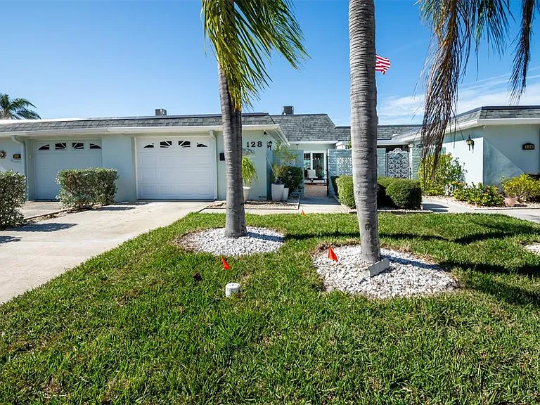 128 Boca Ciega Point Blvd N — Photo 31