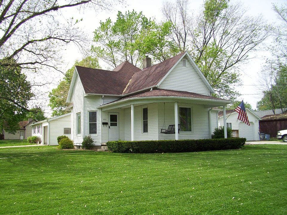 1st image of 421 White Ave