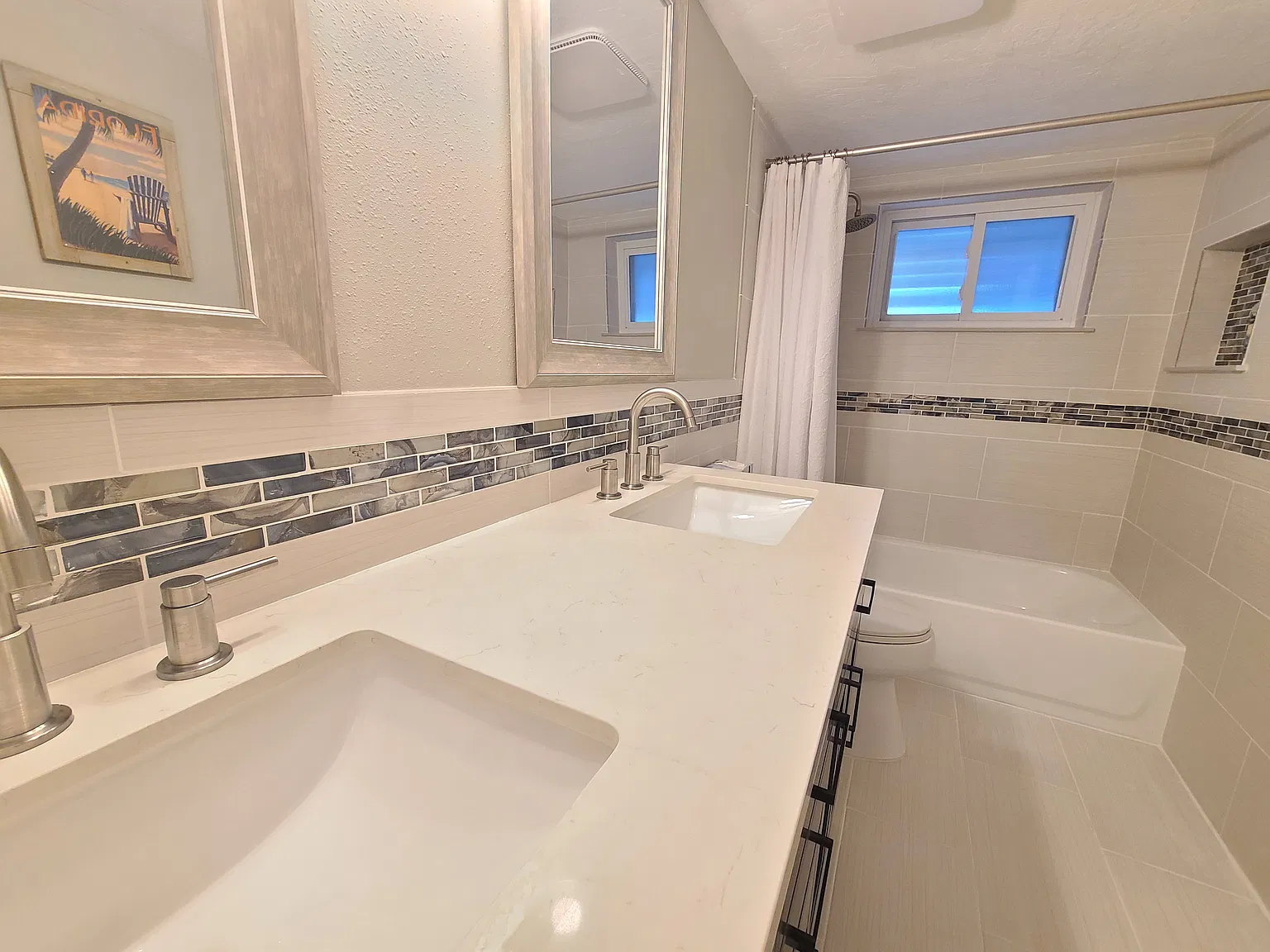 4 bed, 2347 sqft, $8,500 — Photo 4