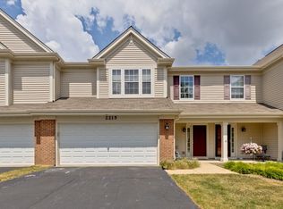 2215 Pembridge Dr, Lake In The Hills, IL 60156