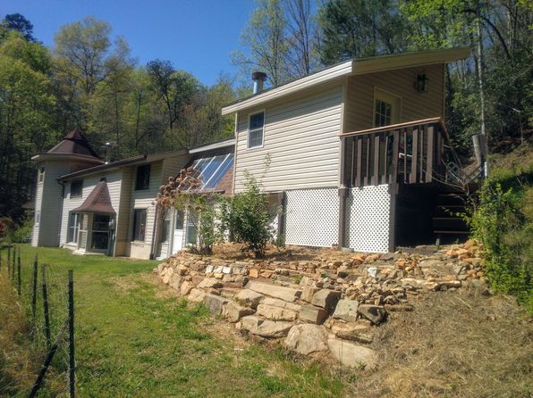 990 Heartwood Way #1