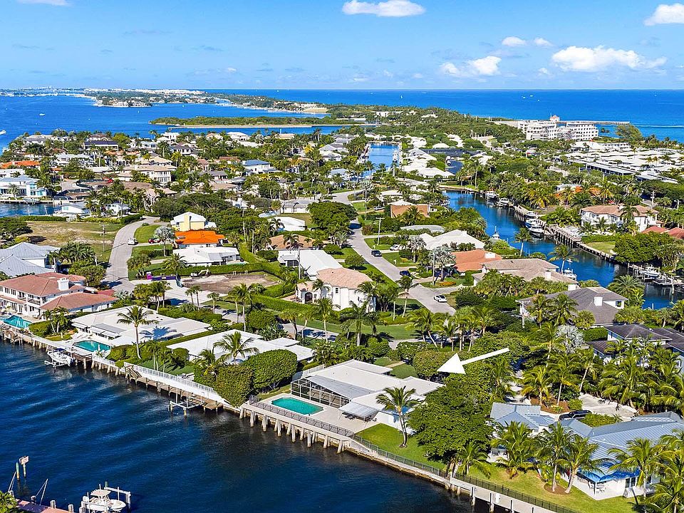 1st image of 14 Sabal Island Drive