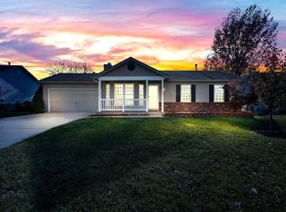 618 Longhorn Dr, O'Fallon, MO 63368
