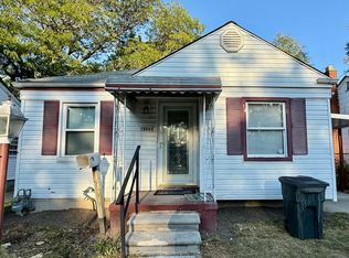 18668 Shaftsbury Ave, Detroit, MI 48219