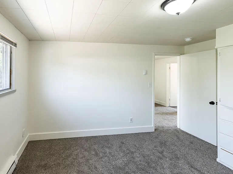 D1420AV — Photo 7
