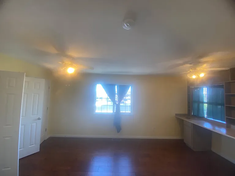 S 1850 W — Photo 15