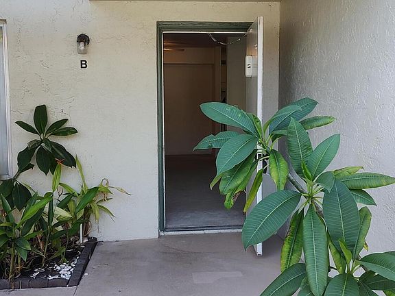 4th image of 6314 Chasewood Drive #B