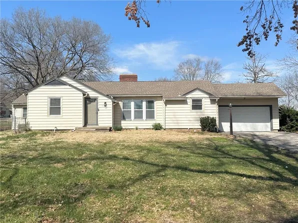 112 E 99th St, Kansas City, MO 64114