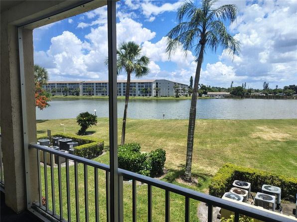 3737 Lake Bayshore Dr #213