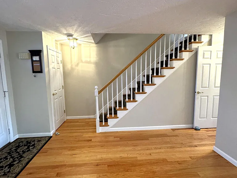 399 Pond St #B6 — Photo 8