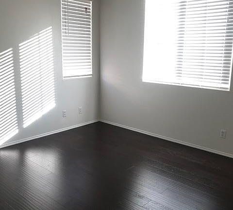 4th image of 3822 E Avenue Q12