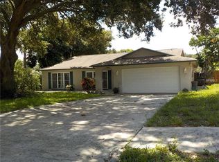 214 Vermont Ave, Tarpon Springs, FL 34689