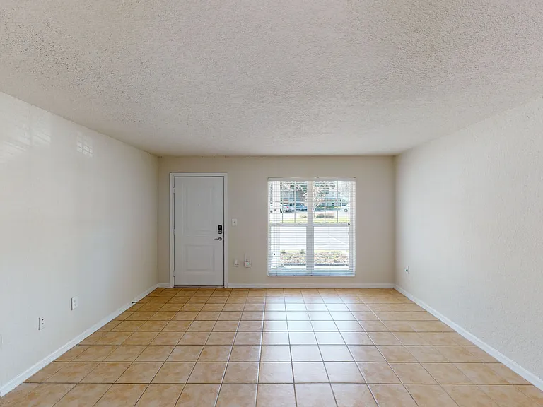 The Breyley Apartments — Photo 62