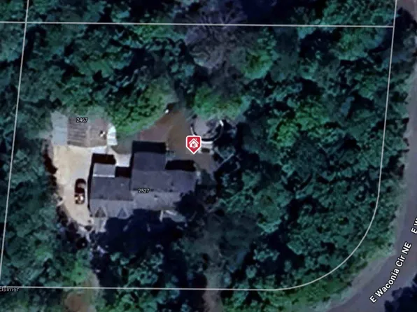 2527 S Waconia Cir NE, East Bethel, MN 55005