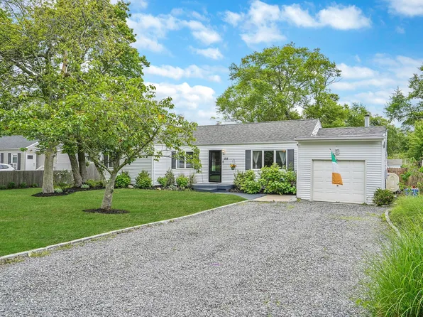 215 Lyman Road, East Patchogue, NY 11772