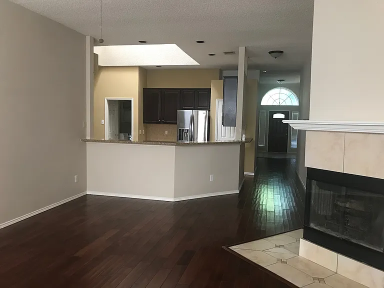8025 Alderwood Dr — Photo 8