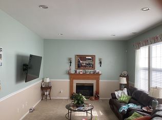 12 Cambridge Ln, Berlin, NJ 08009
