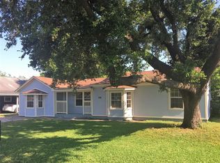 2211 7th Ave N, Texas City, TX 77590