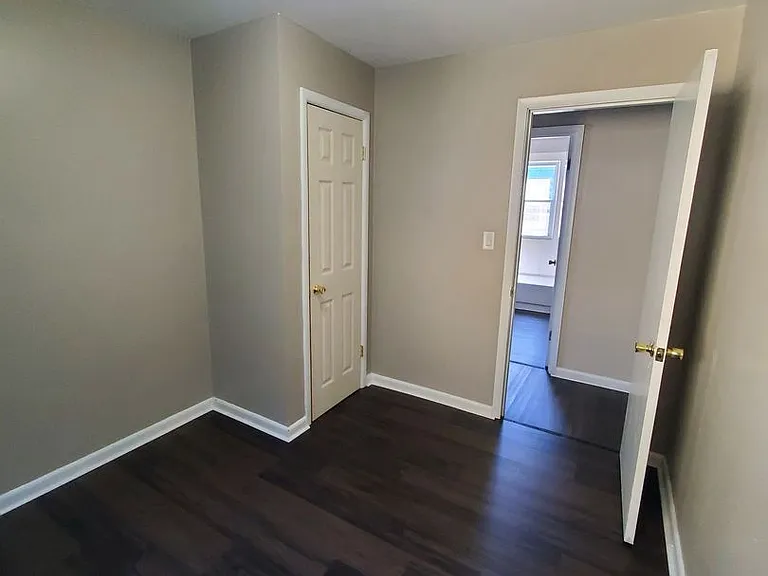 4605-4607 W. Villard Ave. (Duplex) — Photo 8