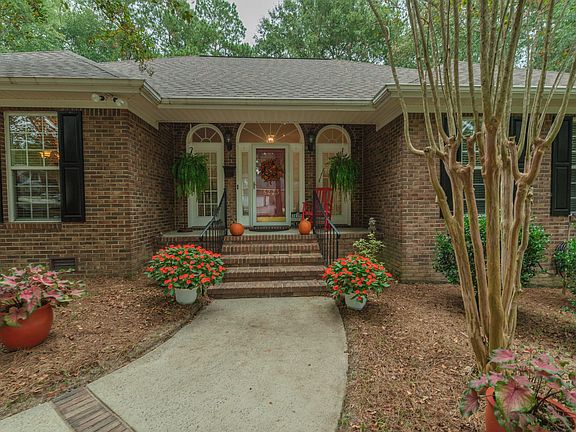 3rd image of 5223 Belle Mead Dr