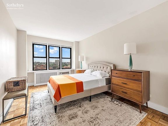 5th image of 460 E 79th St APT 10F