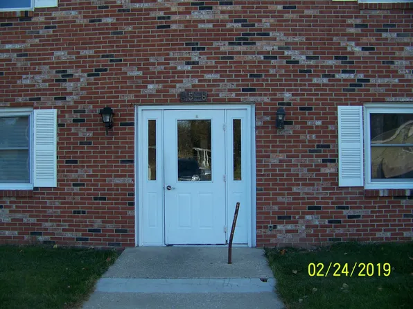 202 Cherry St, Mendota, IL 61342
