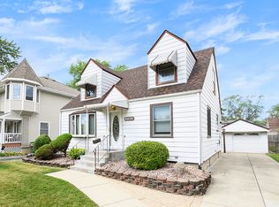5376 W 91st St, Oak Lawn, IL 60453