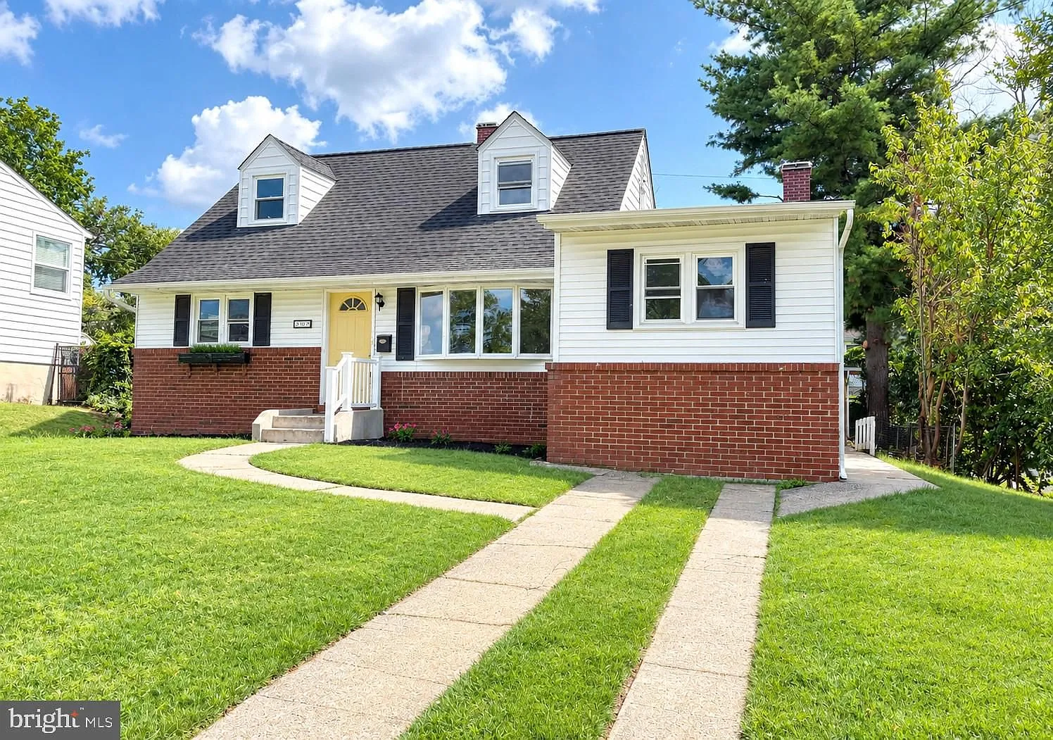4 bed, 2.0 bath, 1533 sqft, $2,700 — Photo 1