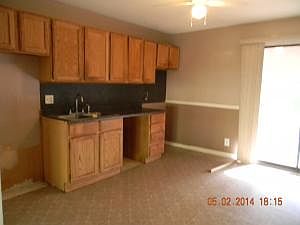 3rd image of 2504 Meadow Trl