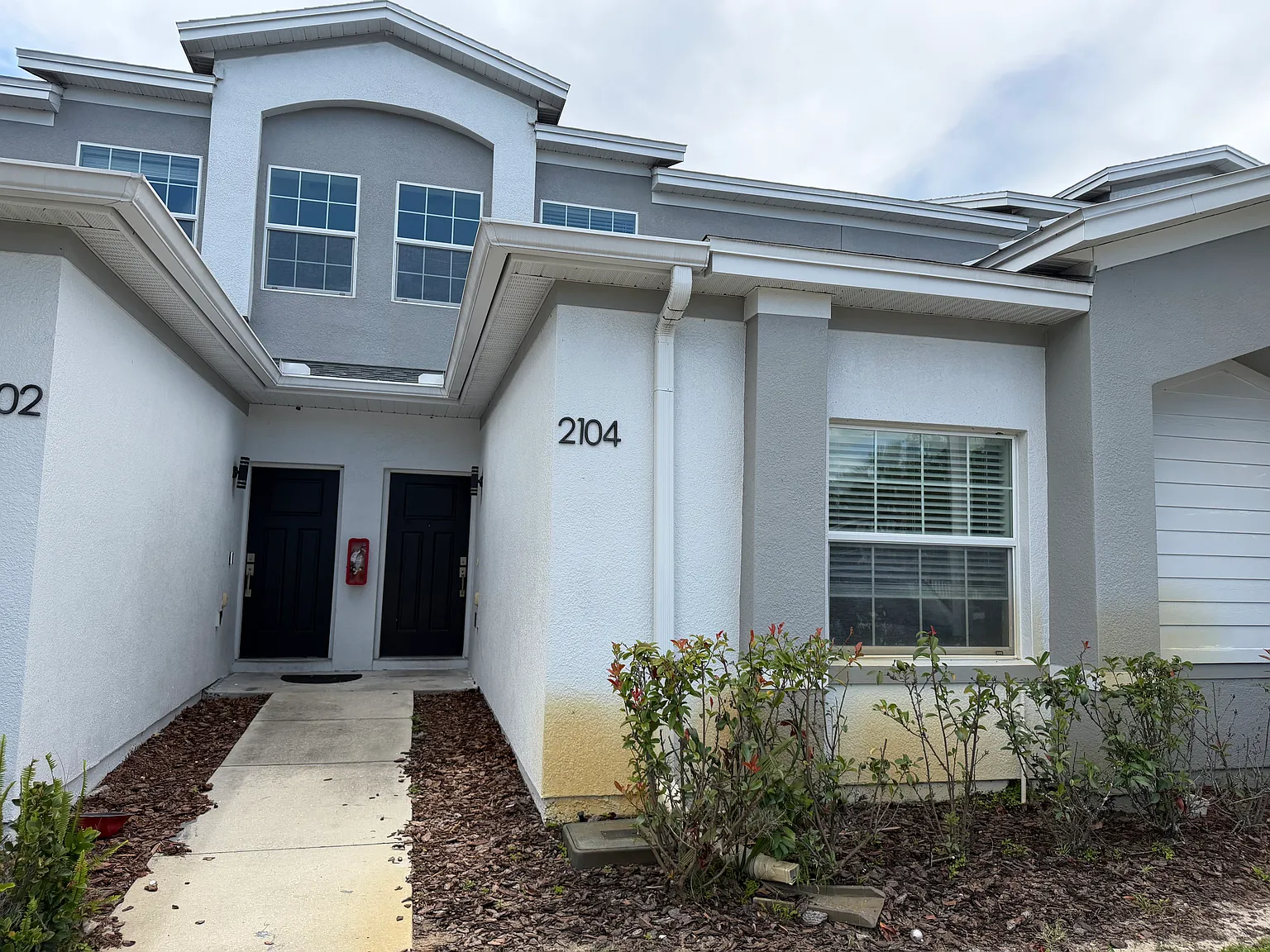 3 bed, 2.5 bath, 1548 sqft, $1,975 — Photo 2