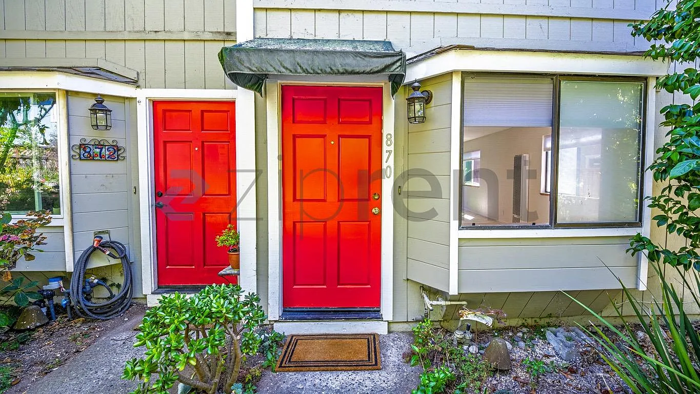 2 bed, 966 sqft, $3,570 — Photo 1